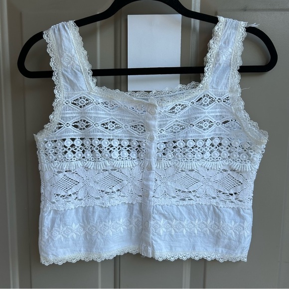 Easel White Lace Tank Top - Picture 4 of 8